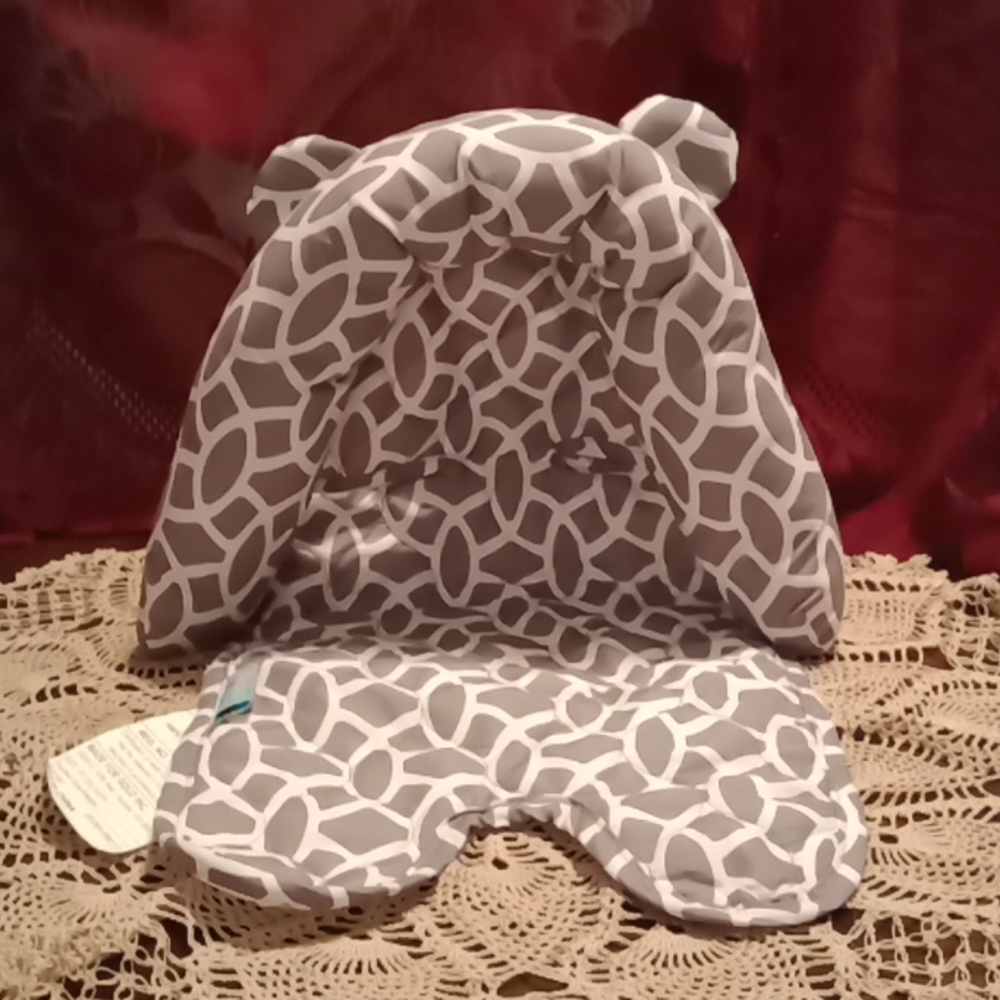 Goldbug baby headrest